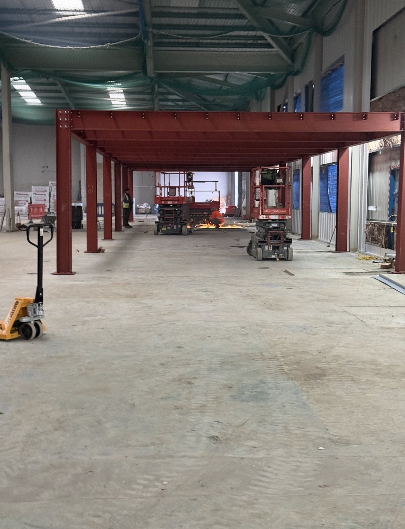 Internal structural steelwork alterations at Harlow, Essex